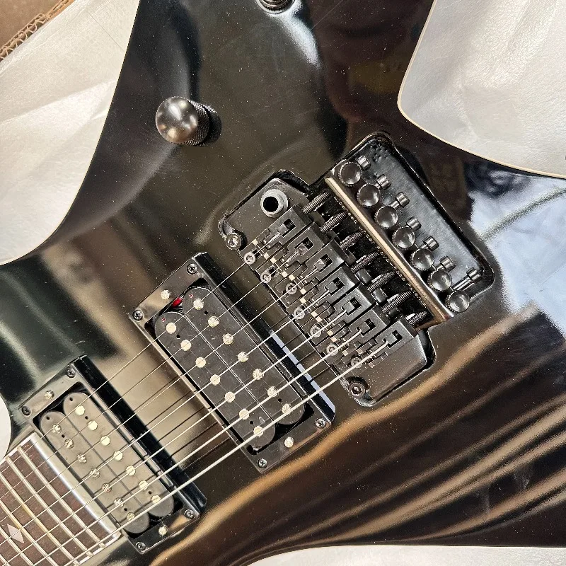 Balck BC Warlock Shape 6 Strings Electric Guitar Humbuck Pickups Big Double Shake Shaking System