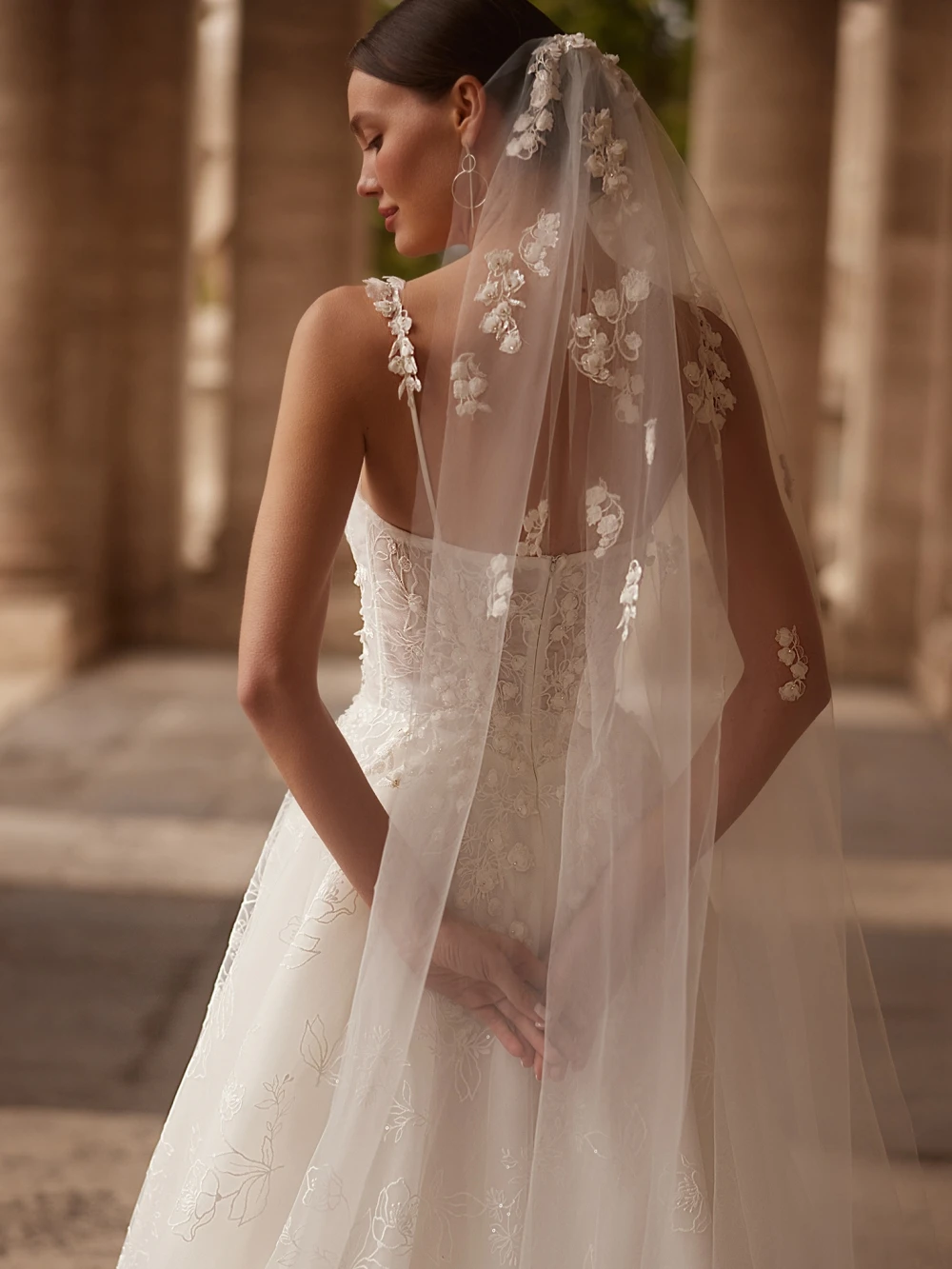 Vestido De novia clásico con Apliques De encaje, elegante vestido De novia con tirantes finos, línea A romántica, vestido De novia largo