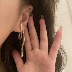 European And American Metal Cold Wind Geometric Irregular Earpiece Personality Design Suitable For Women To Wear