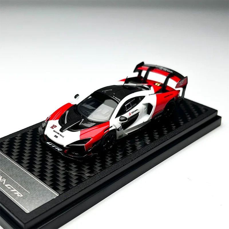 LCD 1:64 Scale SENNA GTR Alloy Metal Car Model Static Collection Decorated Holiday Gifts Toys Classic Souvenir Gift