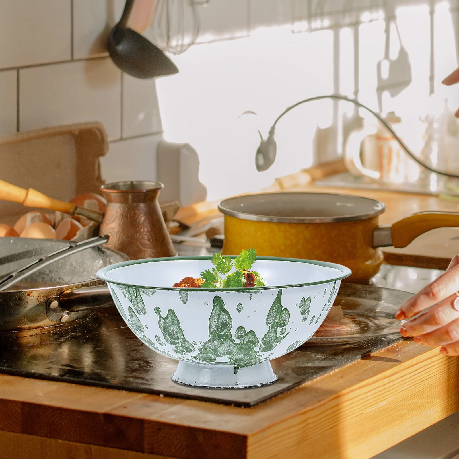 

2Pcs Enamel Noodle Bowls Multipurpose Retro Style Household Food Storage Plates Vintage Kitchen Utensils Soup Serving Basins