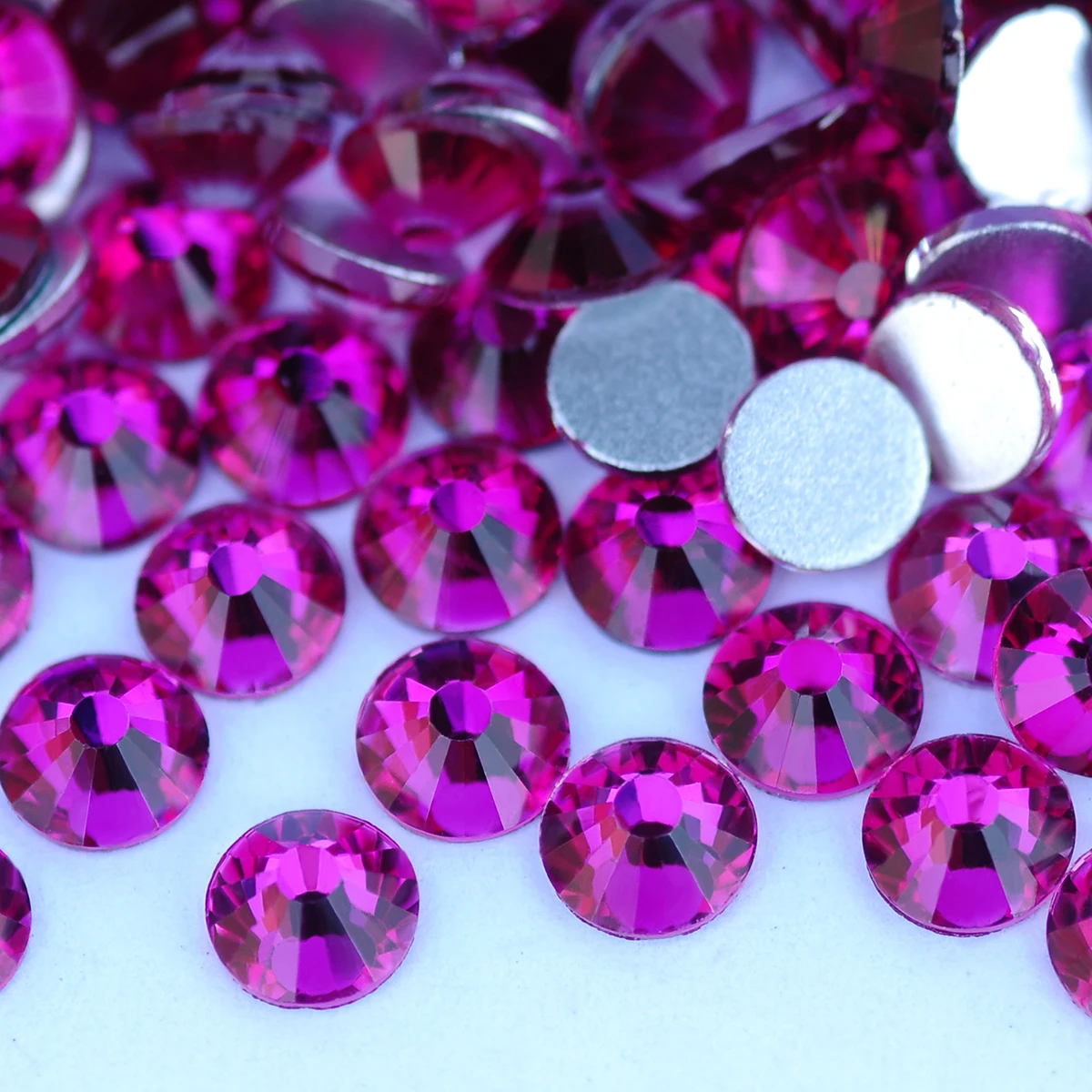 

Fuchsia Machine Cut NO Hotfix Strass Flat Back Iron on Flat Back Rhinestones Diamante Glass Beads for Garment Dress