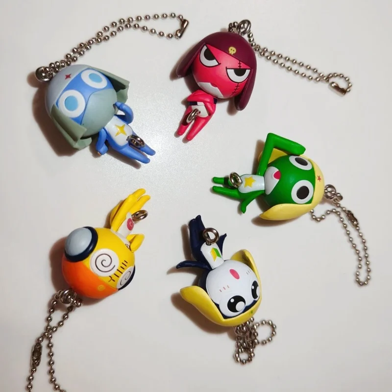 الجديد في المخزون بانداي غاشا الرقيب كيرورو الشكل لطيف على ظهره تزيين مُثبت حلية جمع سلسلة هدايا عيد الميلاد اللعب