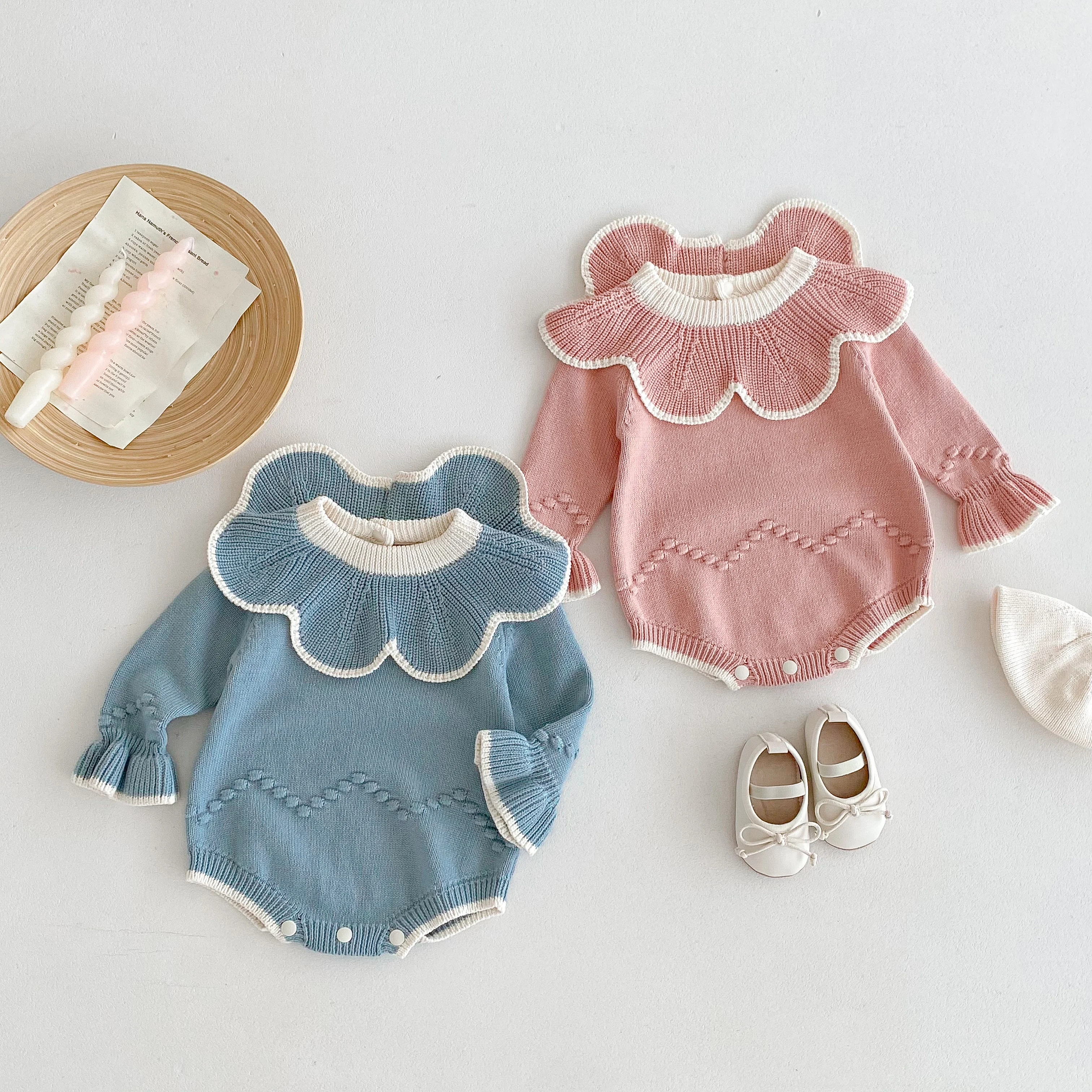 INS Autumn New Collection baby Girls Handmade Ball-Shape Ruffled Neck Pullover Knit Jumpsuit and Crawler Suit