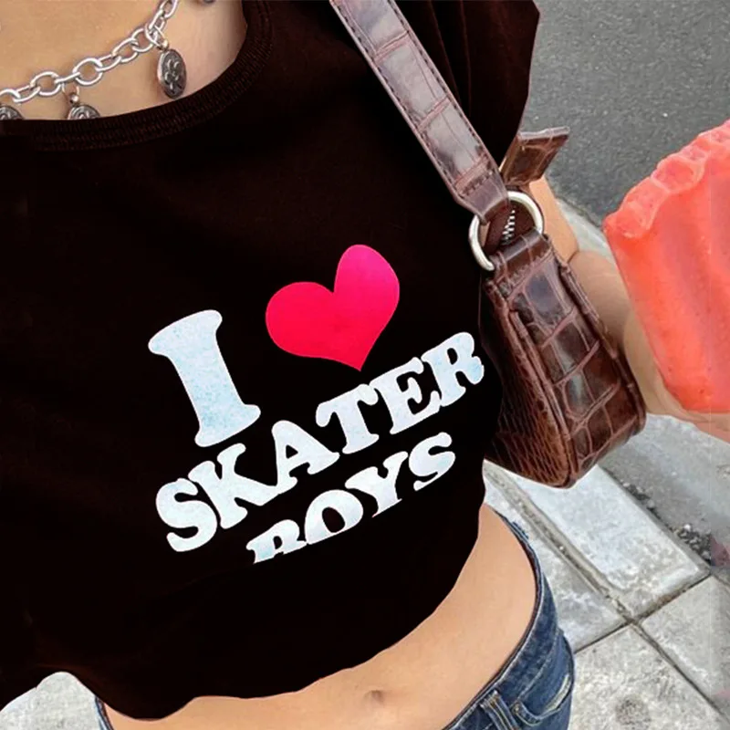 I Love Skater Boys Letter Graphic t-shirt da donna estetica Streetwear Summer Tee Vintage Harajuku Y2k Crop top Slim Baby Tee