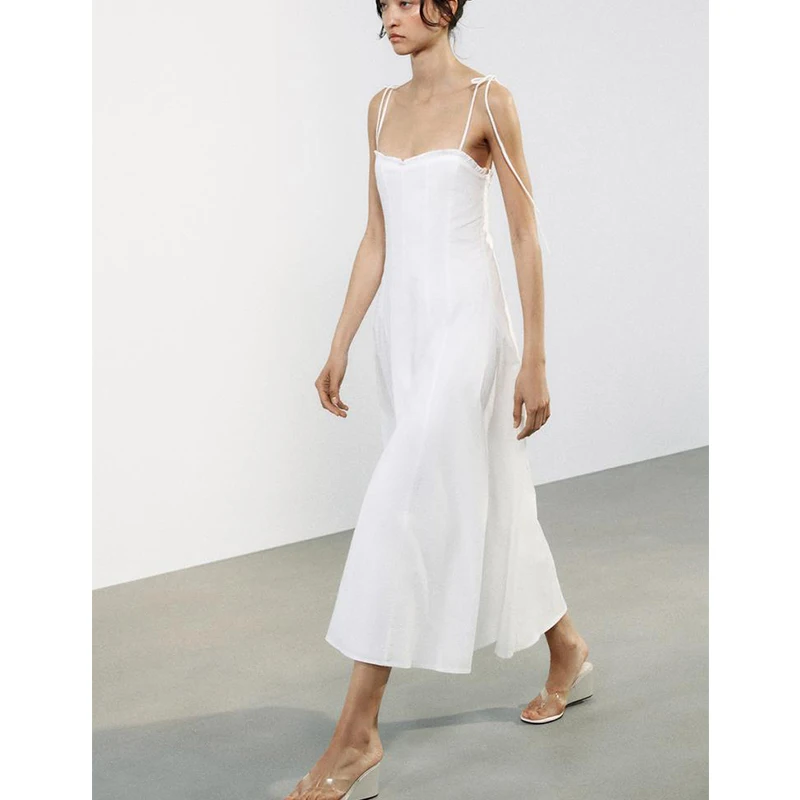 فستان نسائي جديد لموسم الربيع والصيف مع زخرفة فيونكة وياقة على شكل قلب وطبقات متعددة من الحرير بخصر مرتفع وتنورة طويلة