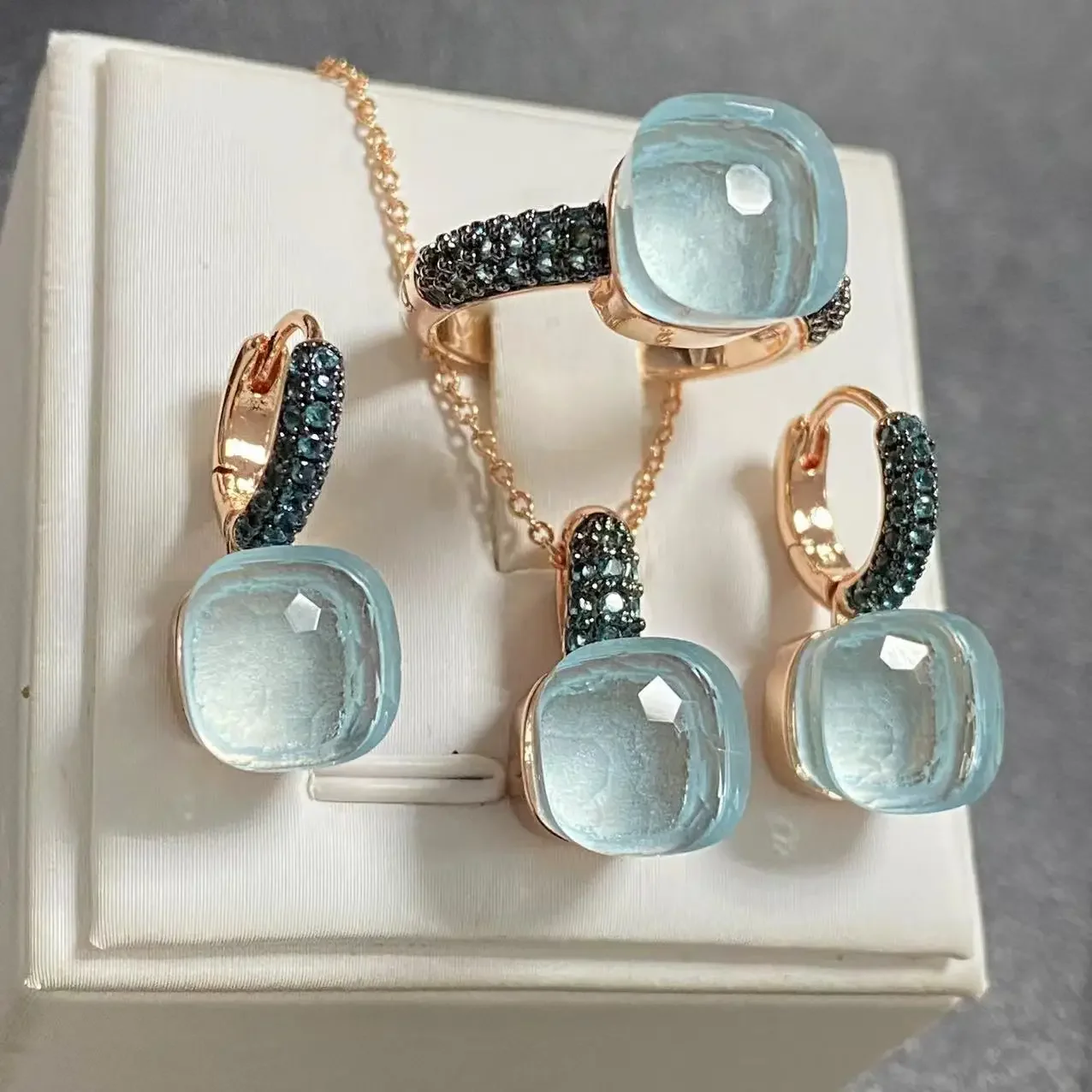 Thumbnail 2 - #5 Ranked Matching Earring Sets Picks in 2026