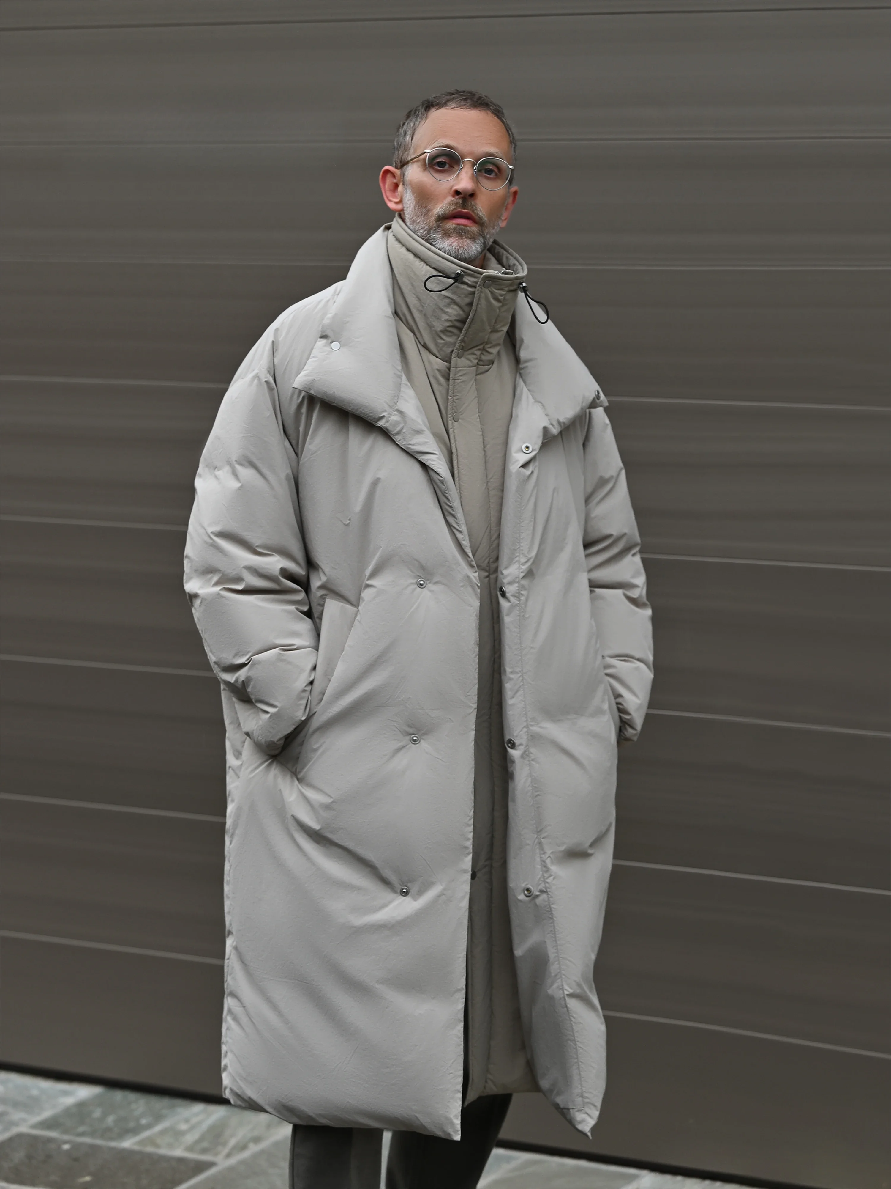 Down jacket men's winter medium and long thickened down warm long knee coat coat pie overcome