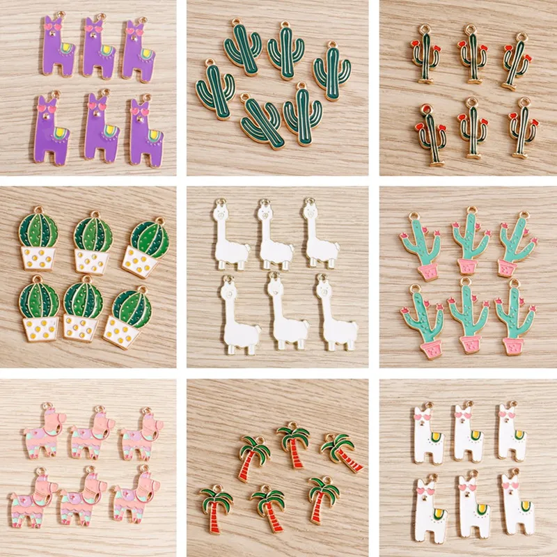 10 sztuk Cartoon zwierząt alpaki Charms dla tworzenia biżuterii emalia zielona roślina kaktus Charms zawieszki dla DIY naszyjniki kolczyki prezenty