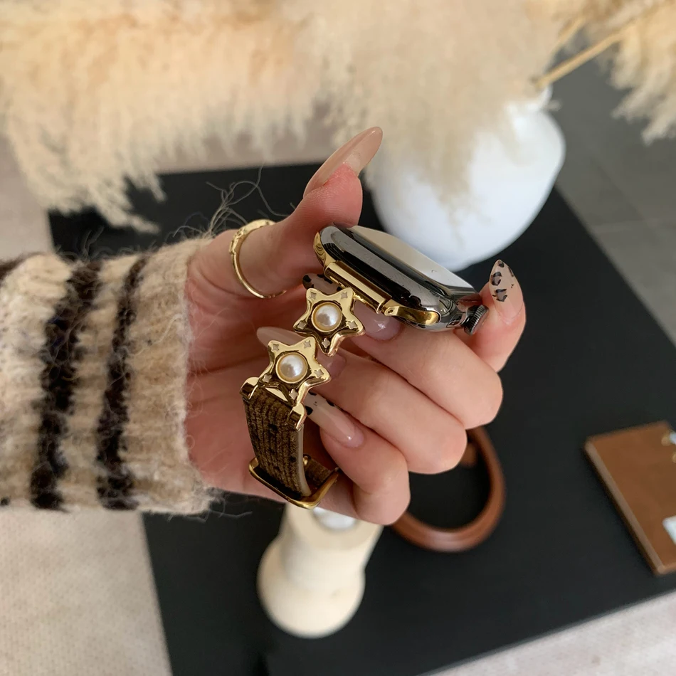 Strap For Apple Watch Series 11 10 9 8 7 6 SE 5 4 3 UItra iWatch 49/46/45/44/42/41/40/38 mm Women's Star Pearl Replacement Band