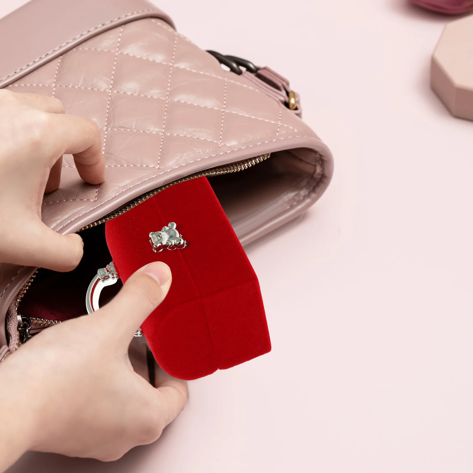 

Mini Suitcase Gift Box for Women Lightweight Engagement Wedding Ring Box Jewelry Storage Birthday Anniversary Proposal Gift