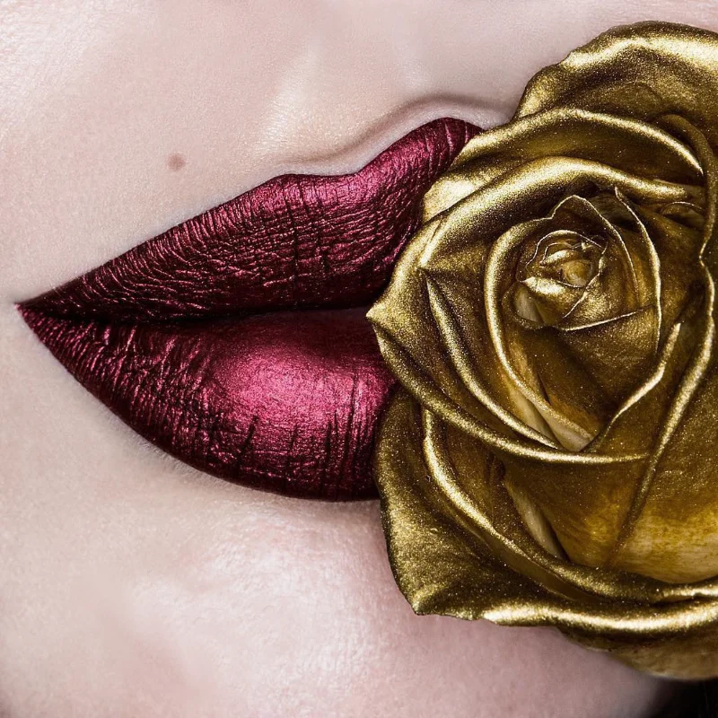Metallic Glitter Liquid Lipstick Makeup 12 Colors Waterproof Lasting Glitter Lip Gloss Shiny Shimmer Lip Tint Party Lips Makeup