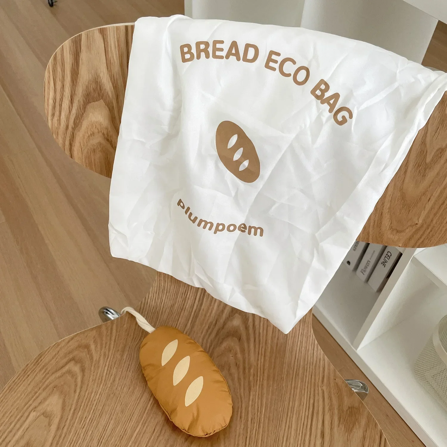 Nuova borsa per la spesa a forma di pane Borsa di stoccaggio pieghevole Borsa portatile di grande capacità in stile cartone animato Borsa a forma di