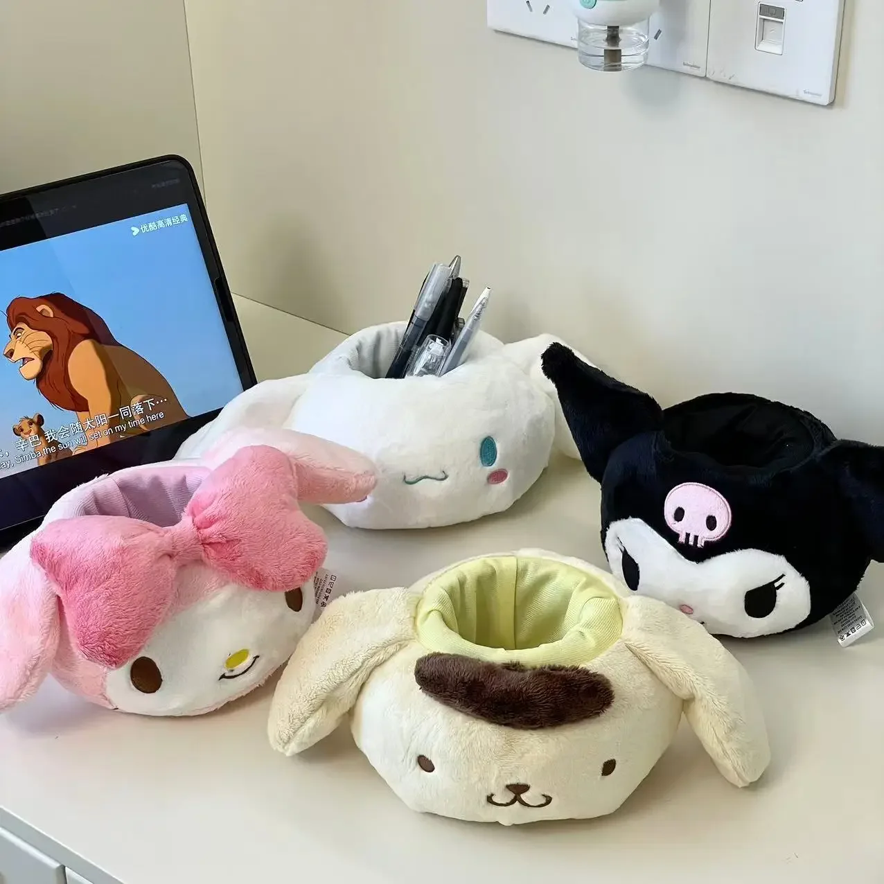 Girly Cute Pen Cont…