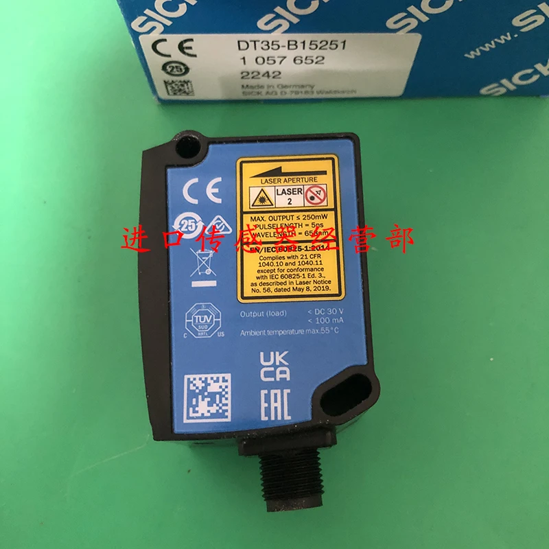 

Original And Genuine German SICK 1057652 DT35-B15251 Laser Sensor, Fake One Penalty Ten