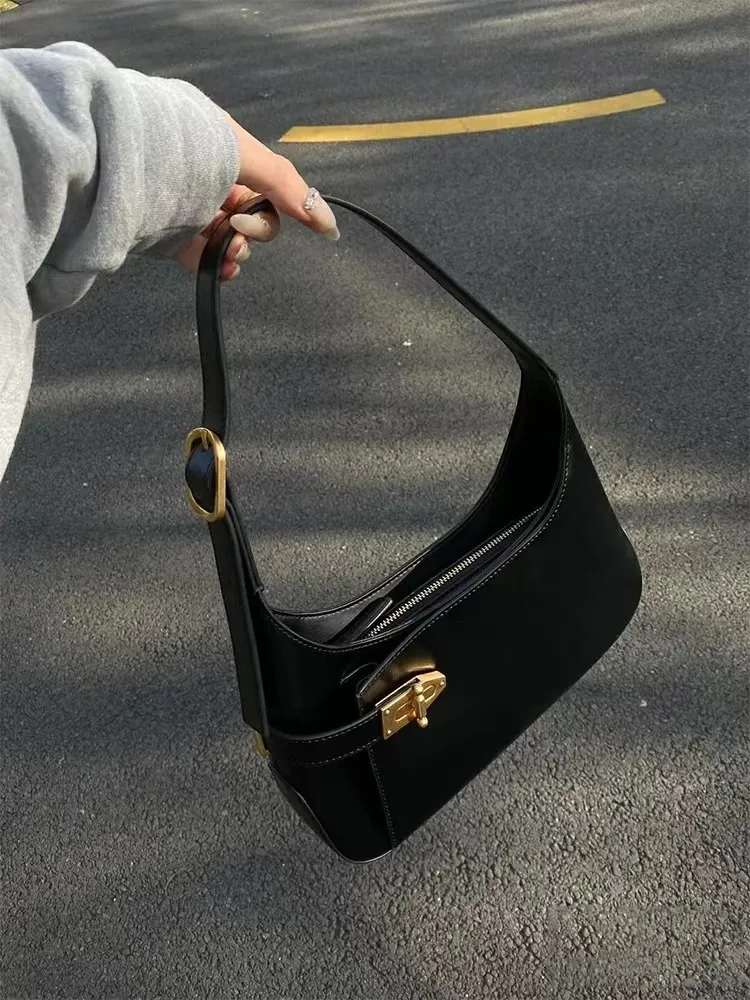 

Ele Faionable Women's Underarm Bag Spring Collection Luxury Design Versatile Sli Small Square Bag for Casual Use
