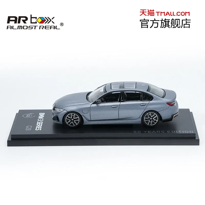 Nuovo Set di 2 Auto in Scala 1:64 della Serie BMW 3 Edizione 50° Anniversario, Modello in Metallo da Collezione per Appassionati di Auto