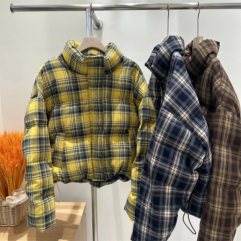 高品質の冬の女性のキルティングチェック柄ショートダウンジャケットスタンドカラーレトロY2Kファッションカジュアル厚手暖かいグースダウンアウターウェア