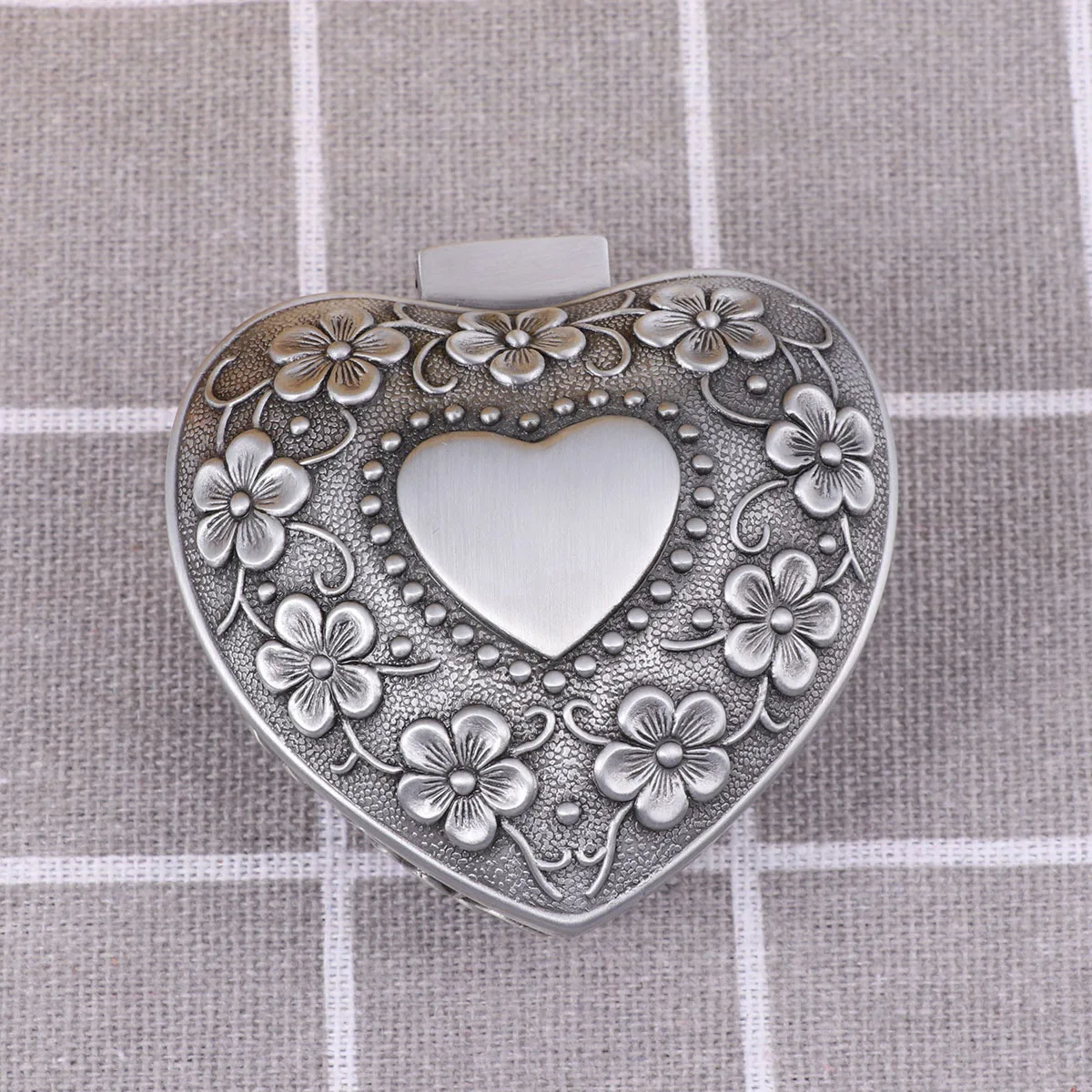 

Шкатулка для драгоценностей принцессы, винтажный резной металлический чехол для хранения с цветком для колец, браслета, серег, ожерелья, органайзера, подарочная коробка, ювелирные изделия