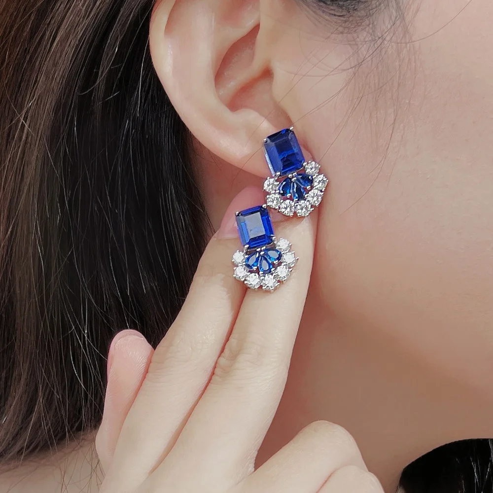 

New S925 silver ear nail for women, niche, light luxury, geometric blue, zircon, high-end, artistic and elegant