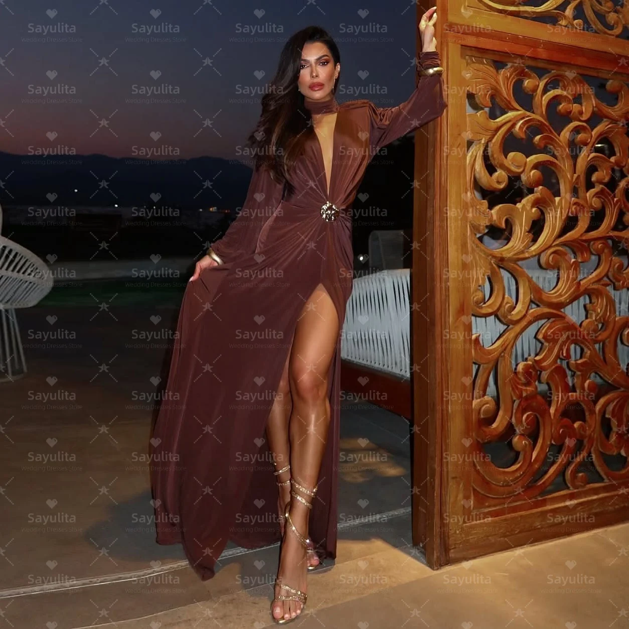 ชุดราตรี Sayulita คอวีลึก ชุดราตรีงานเลี้ยง แขนยาว ผ่าข้าง ชุดแต่งงาน สามารถสั่งตัดได้