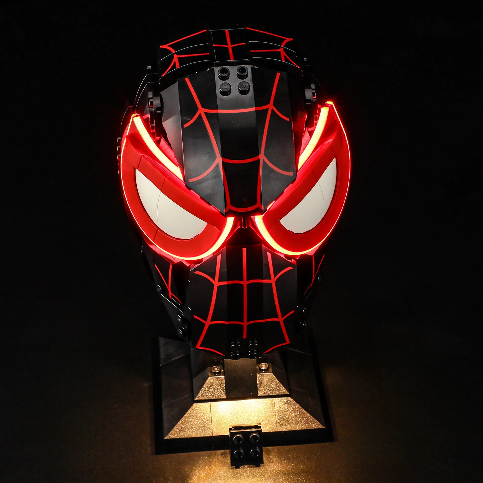 

Набор освещения для маски LEGO Miles Morales, набор Super Heros 76329, не включает строительные блоки, только комплект светодиодных фонарей