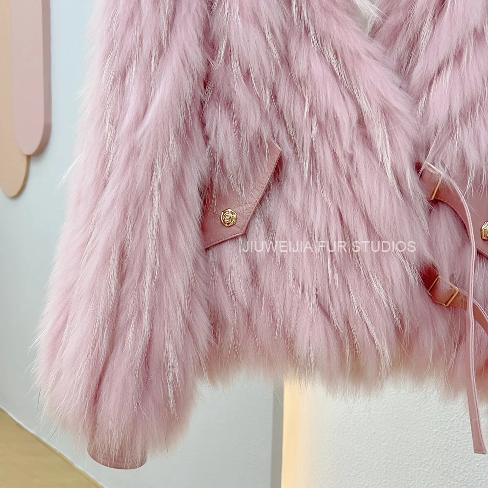 2026 Winter New Fur Strip Sewed Together Short Style Thin Raccoon Fur Fox Fur Coat Young Women's Coat