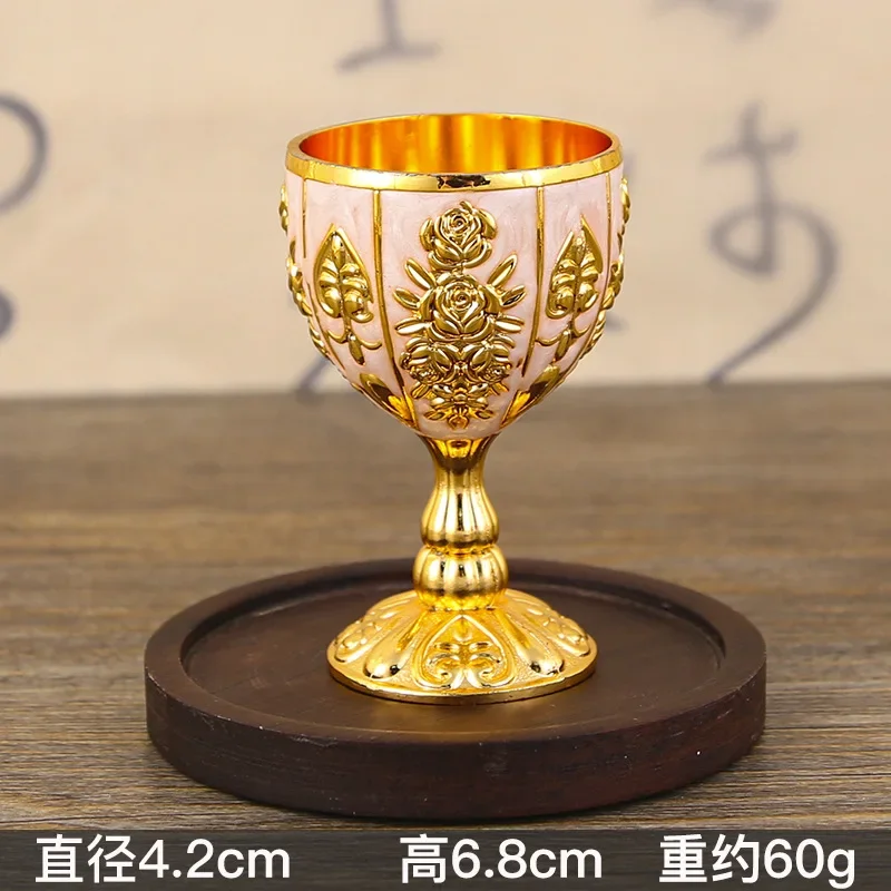 Vintage Metal Stainless Steel Wine Glass Goblet Engraving Flower Pattern Goblet for Home Ornament Wine White Wine Glass