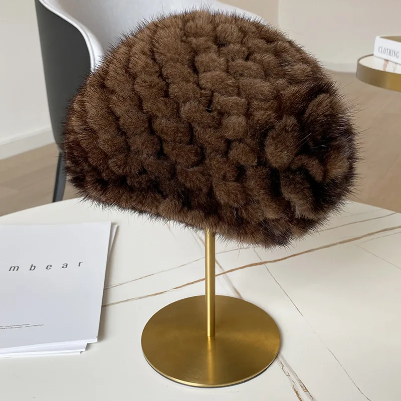 New Russia Lady Winter Hand Knitted Real Mink Fur Hat Natural Warm Mink Fur Visors Cap Women Fashion 100% Genuine Mink Fur Hats