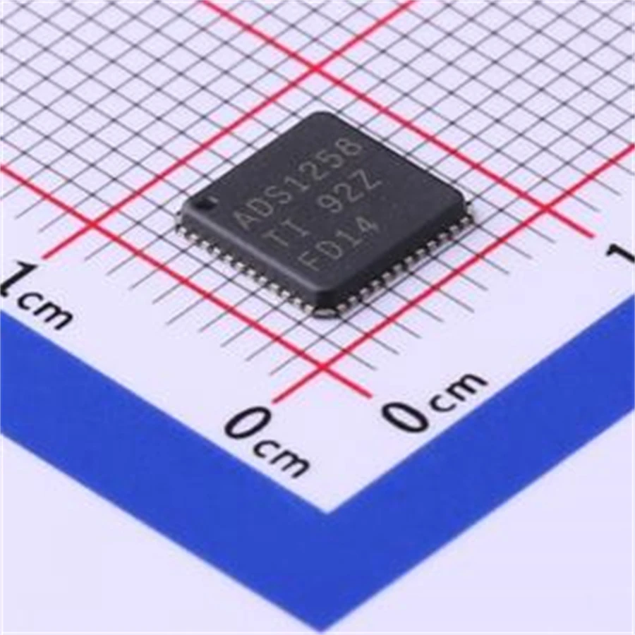 2PCS/LOT ADS1258IRTCR (Analog to Digital Converters)
