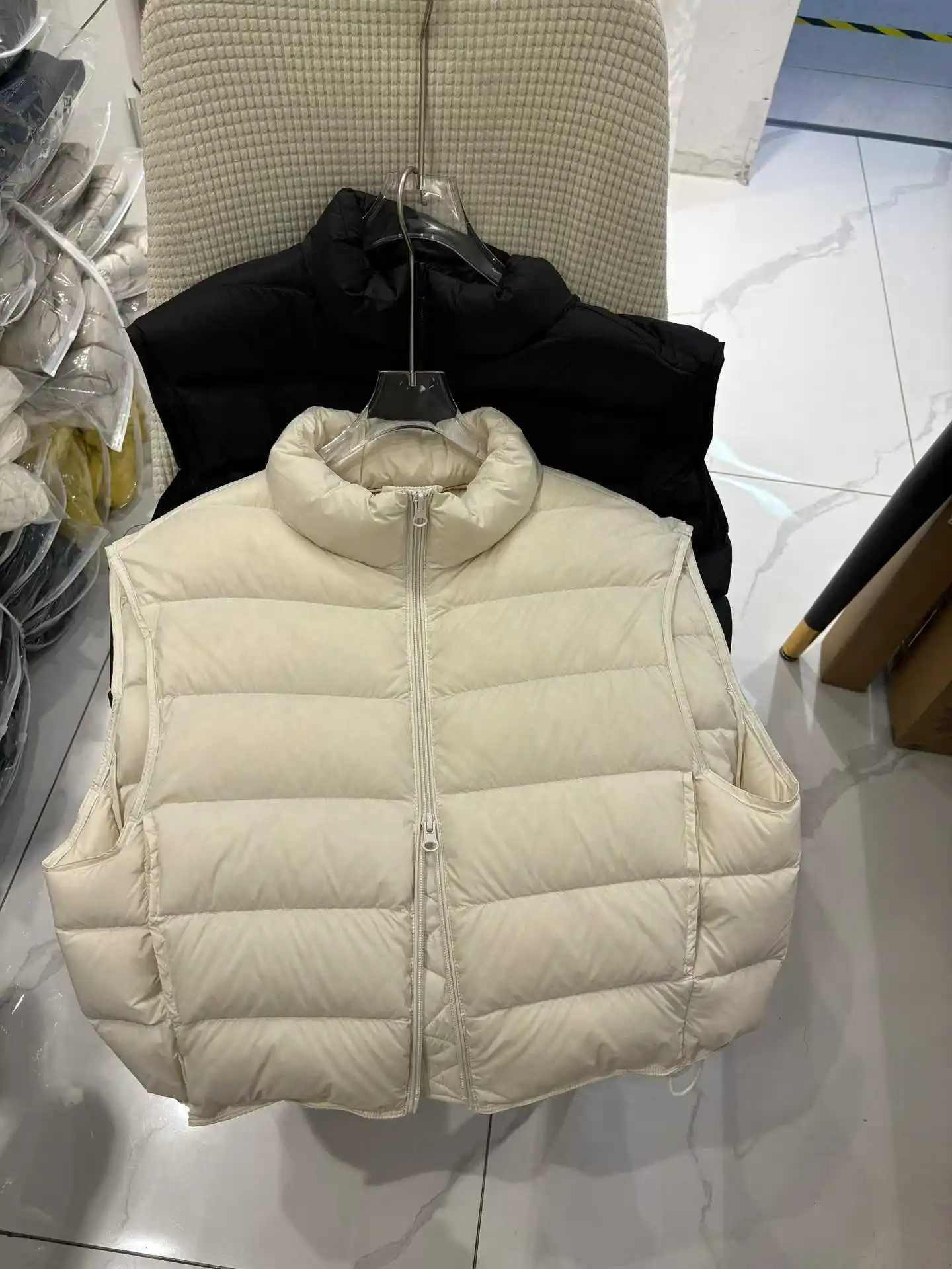 90% White Duck Down Light Down Vest Women's Stand Up Collar Sleeveless Vest Jacket Loose and Versatile Slimming Vest
