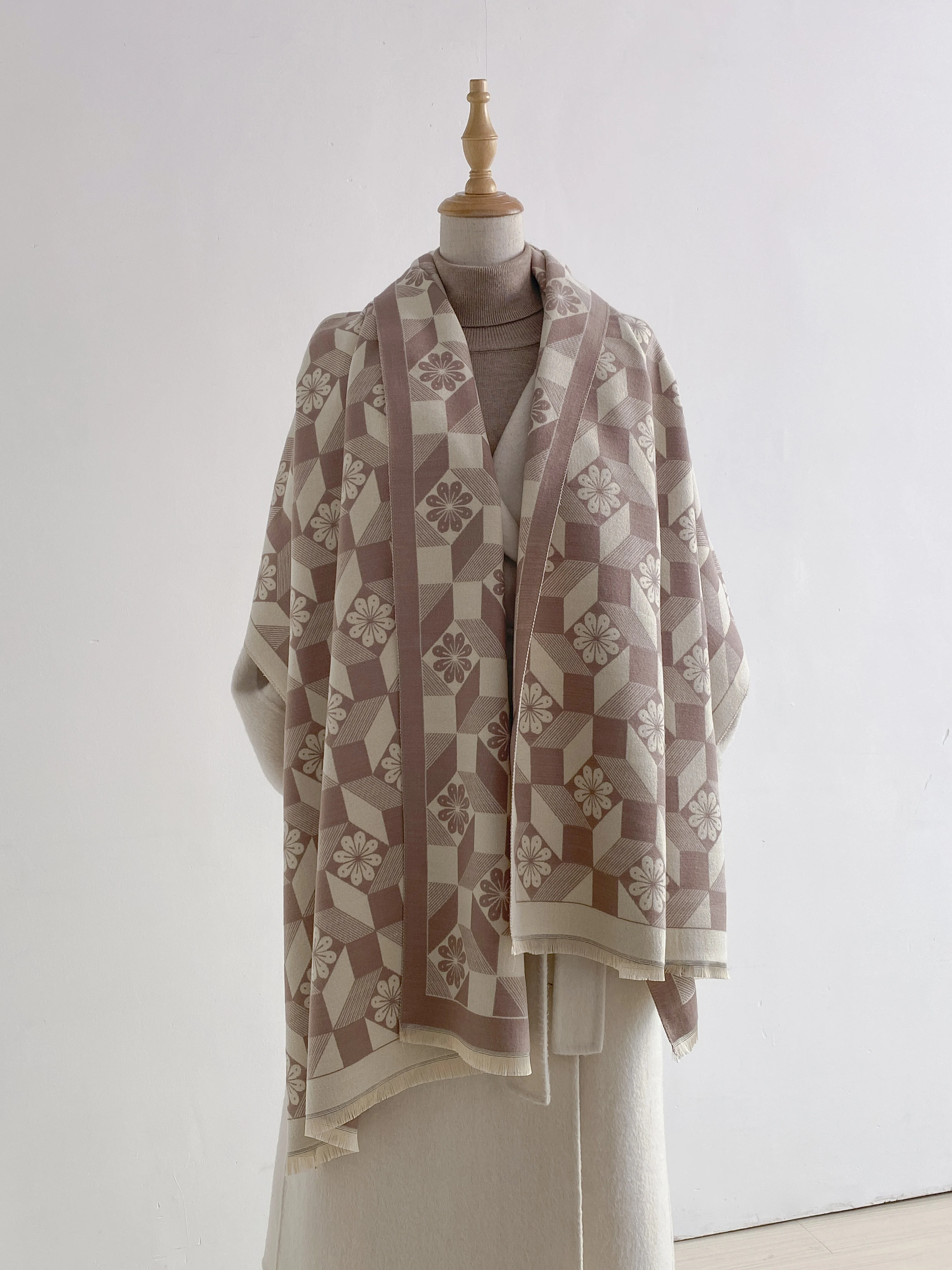 Ladies Large Imitation Cashmere Shawl, Geometric Flower Pattern Fringe Scarf, Warm Winter Wrap for Women