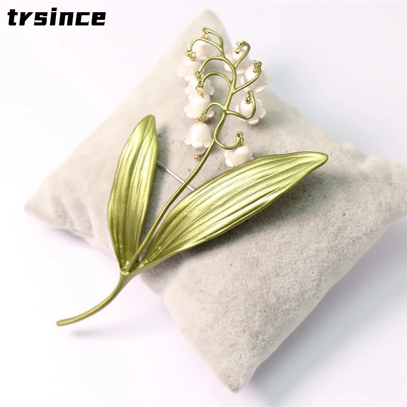 Designer New Pastoral Style Temperament Lily of The Valley Pearl Brooch Lily of The Valley Green Leaf Plant Jewelry Accessories