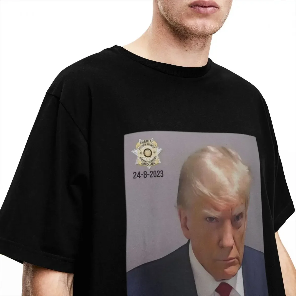 Unique Parody Trump Mug Shot Never Surrender T-Shirts for Men Women Round Neck 100% Cotton Short Sleeve Tees Printing Tops