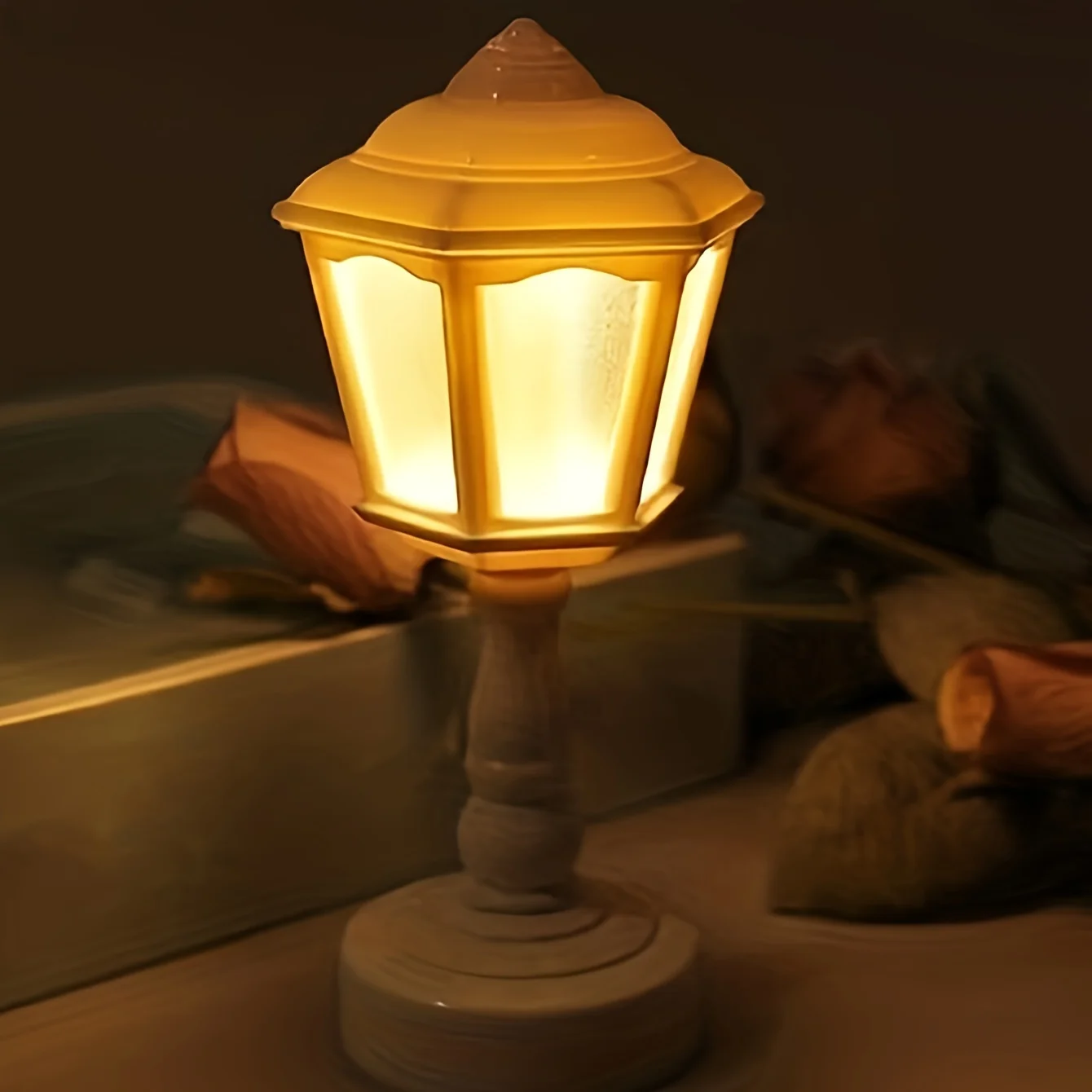 Geometric Flower Bud Button Battery LED Table Lamps Desk Night For Bedroom Dining Touch Night Light Simple Modern Decoration