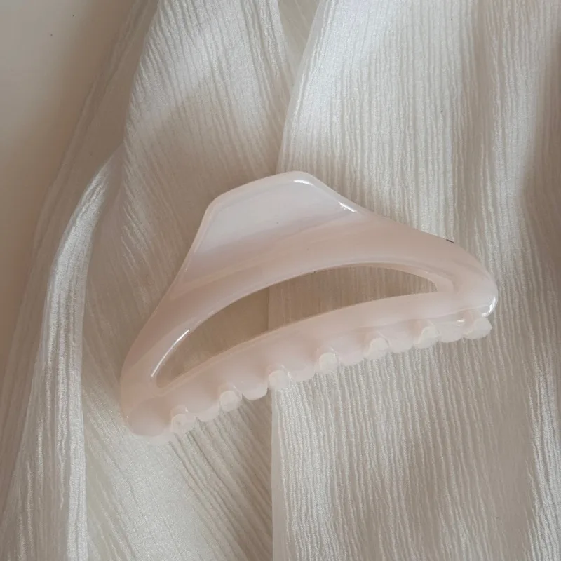 Hollow curved medium grab clip high end gold label hairpin female back head disc hair shark clip view 6