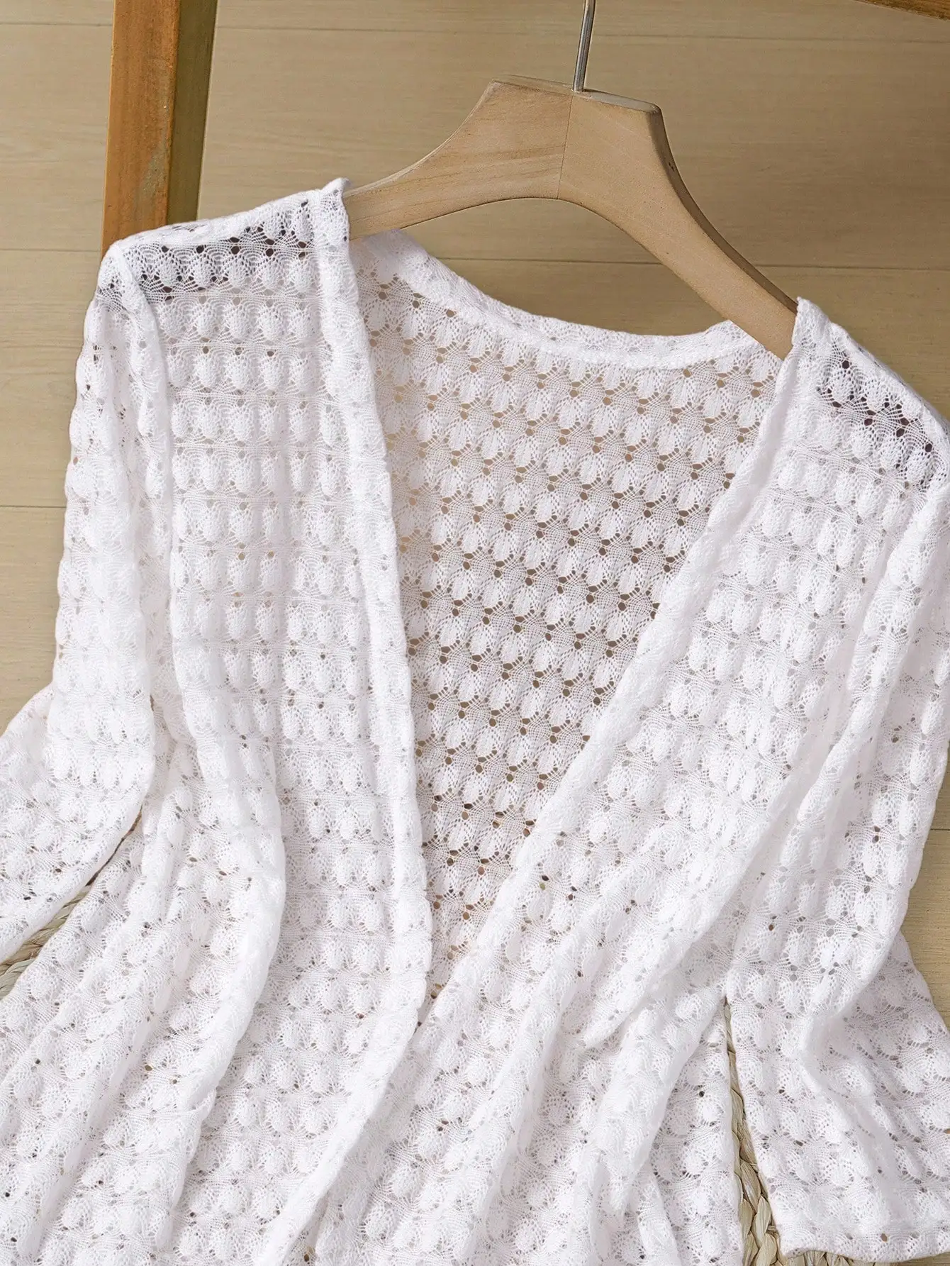 Biały koronkowy kardigan z otwartym przodem dla kobiet, letnia narzutka plażowa, swobodny styl boho z rękawami 3/4