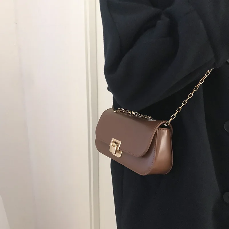 2023  Fashion Trend New Women's Bags  Exquisite Retro Armpit Bags  High-End Style Western Chain Bags  Versatile Crossbody Bags