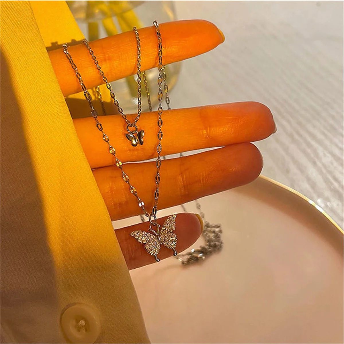 Fashion Creative Buttefly Necklace Change Emotion Feeling Temperature Control Heart Pendant Stainless Steel Chain Jewelry Girl