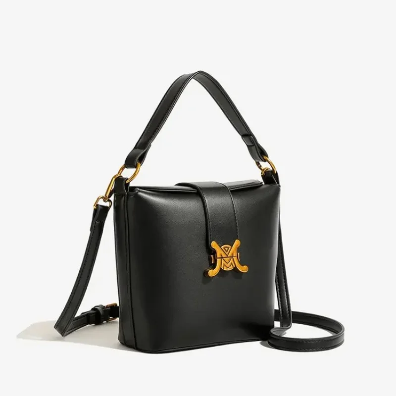 

Stylish Large Capacity Crossbody Shoulder Tote Bag - Trendy Design, Roomy Bucket Bag for Women, Unisex Casual Everyday Use