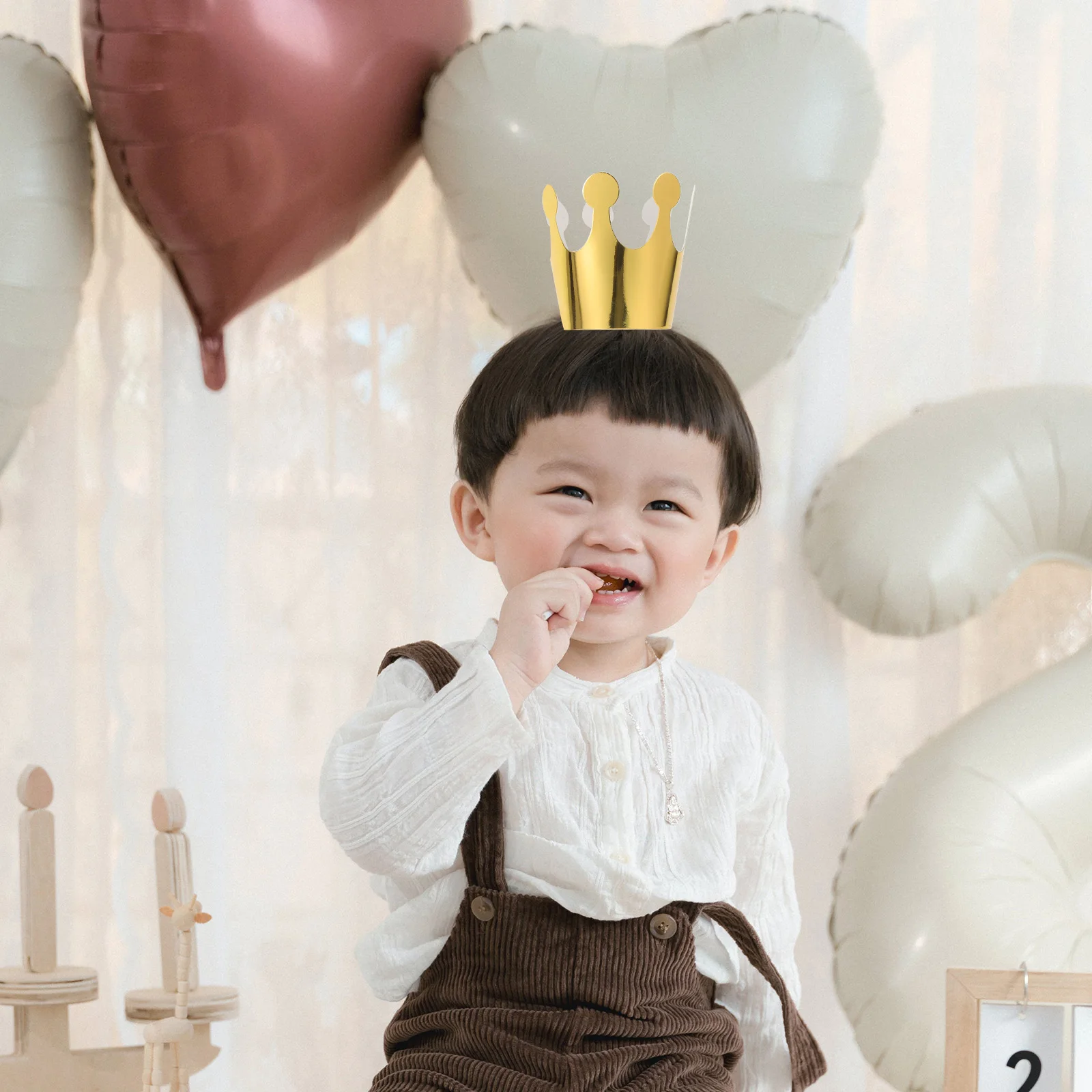 

30pcs Birthday Party Hats Crown Design Unique Cartoon Paper Hats For Adults Party Supply Birthday Celebration Photography