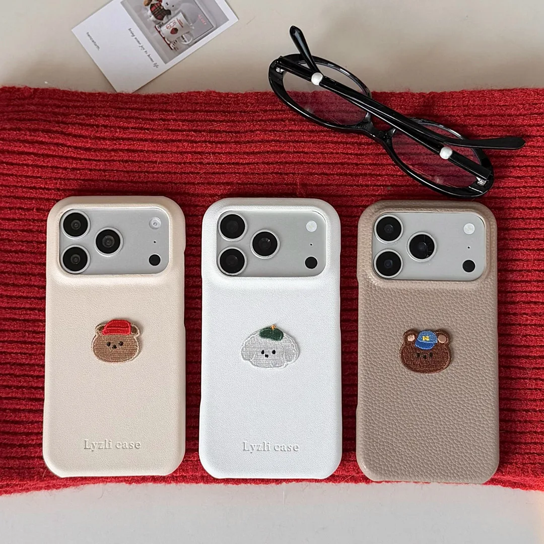 

Fashion Lovable Cute Cartoon Bear Leather Phone Case for iPhone 13/14/15/16 pro Max/17 Air/17 pro Max - Shockproof Protect Cover