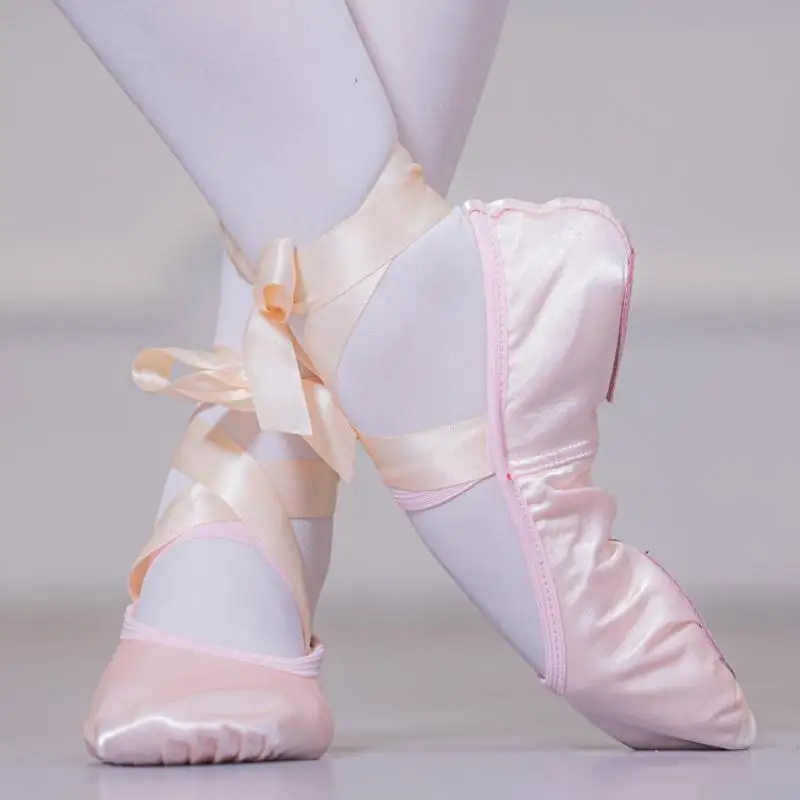 New Sweet Embroidery Ballet Dance Shoes Satin Soft Sole Gymnastics Shoes Kid Cartoon Lovely Practice Dance Footwear Casual Shoes