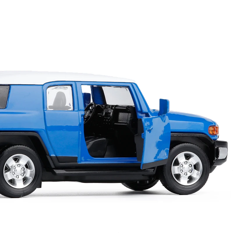 1:32 Toyota FJ CRUISER SUV Model exquisite Children\'s Sound And Light Pull Back Toy Off-road Models free Shipping F58