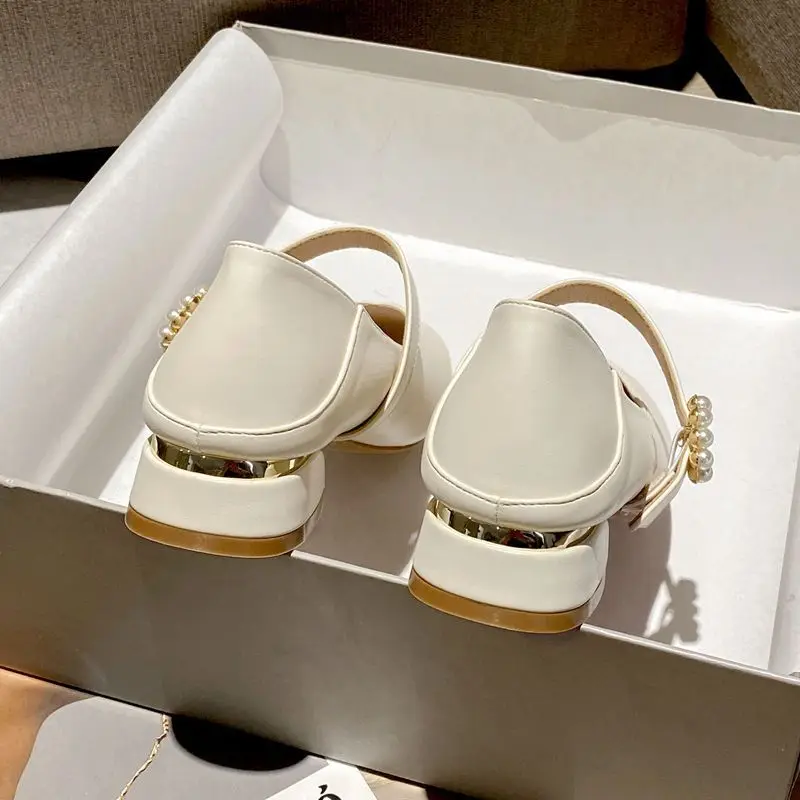 春と秋の新しい女性用ローヒールメリージェーンシューズ、デイリー無地スクエアトゥ、女性用オフィスシングルシューズ、ボンバス・デ・ムヘーレス