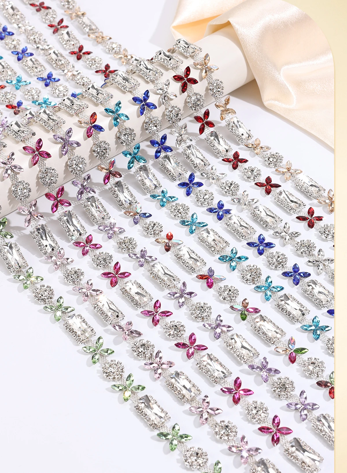 10 Yards Strasskette Kristalldiamant DIY Bastelzubehör Kleidungsaccessoire Glitzer-Strassband Nähzubehör Geschenkdekoration – Detail 1
