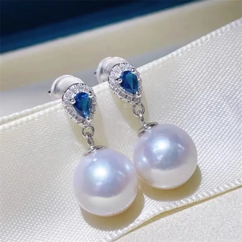 

Charming 10-11mm South Sea Round White Pearl Dangle Earring 925s