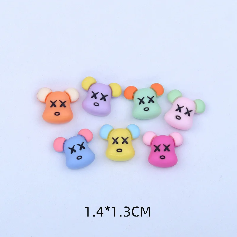 10 stücke Großhandel kawaii Mini Fliege Bär Harz Zubehör DIY Nail Art Dekoration Charms kleine hören Stern Bär Kopf niedlichen Charms