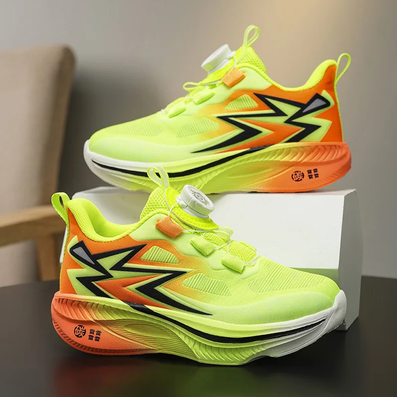 Dziewczęce Chłopięce Oddychające Sneakersy z Siateczki Buty na Cztery Pory Roku Buty Dziecięce Miękka Podeszwa Sportowe Buty do Biegania Buty Tatusia Antypoślizgowe 4 do 12 Lat