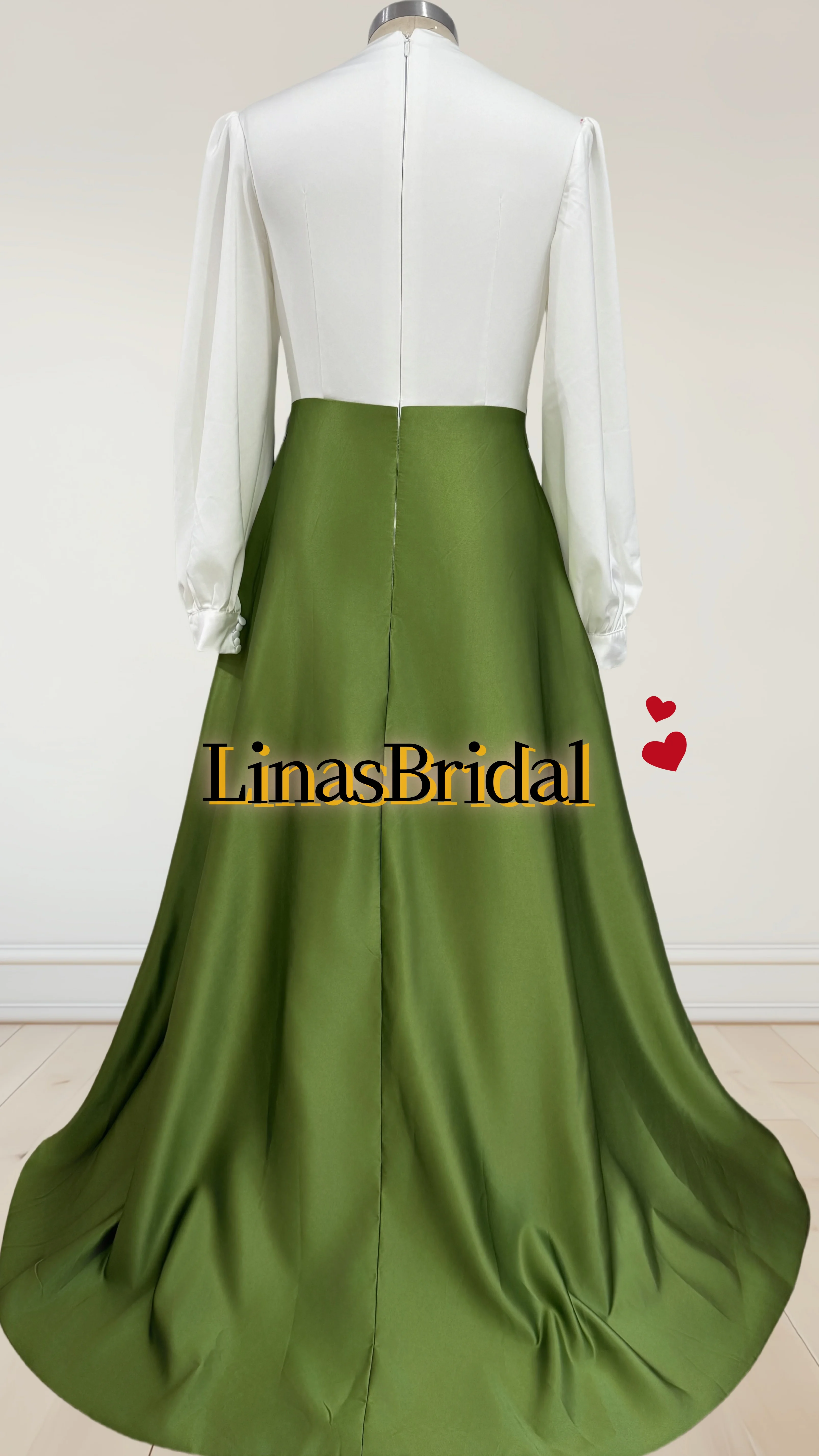 A-Line Evening Gown Elegant Dress Formal Wedding Guest Long Sleeve V Neck Satin with Pleats Split Front 2024